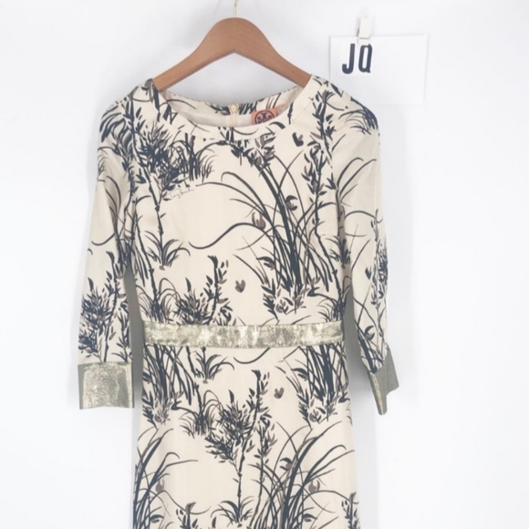 Tory Burch Dresses & Skirts - Tory Burch silk floral dress Sz 0